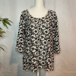 Young Essence Lace Top, Size XL